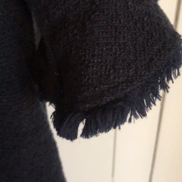 Banana Republic Navy Blue Knit Boucle Ruffle Sleeve Top S - Picture 14 of 14